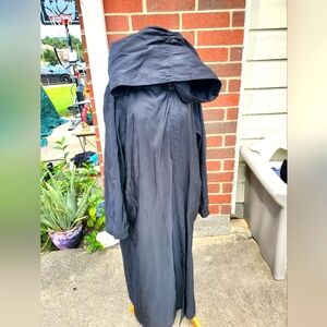 Hooded cape raincoat
